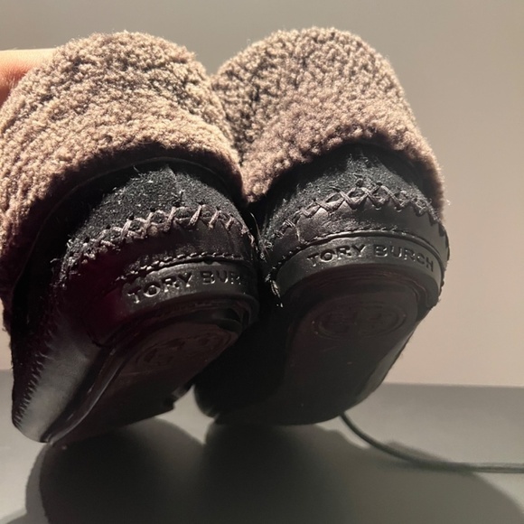 Tory Burch cozy fur boots womens size 9 - Picture 4 of 6